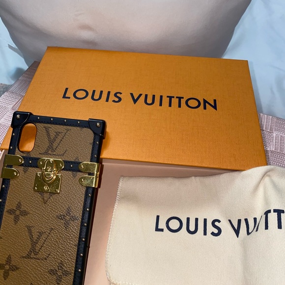 Accessories - Louis Vuitton iPhone X Case